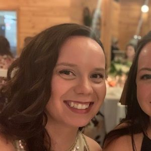 Meet your Posher, Mallory